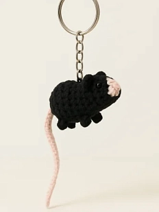 Вязаный брелок «Крыса», чёрный