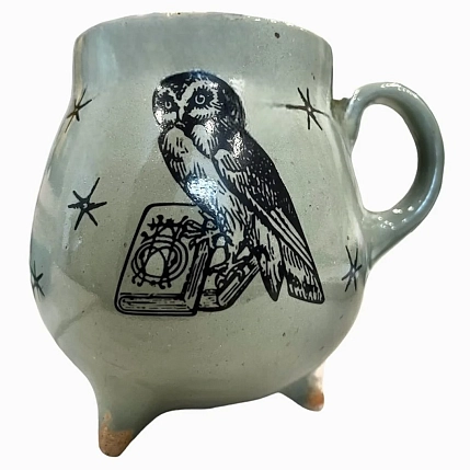 Кружка-котелок ручной работы Керумбия на ножках «Сова», зелёная, керамика, 350 мл, фото 1.