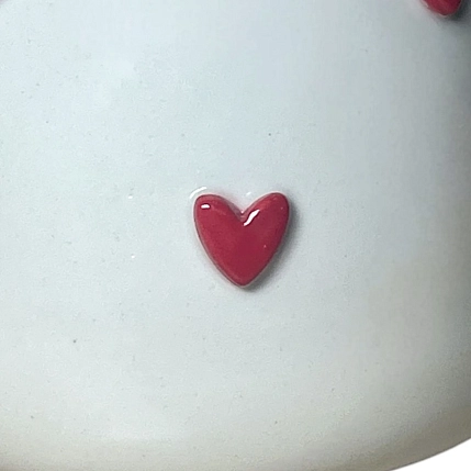 Кружка ручной работы Slowday Ceramics с красными сердечками, полуфарфор, 400 мл, фото 3.