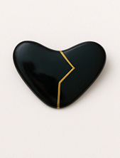 Брошь ручной работы Сердце разбитое, полимерная глина