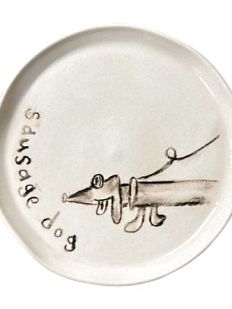 Тарелка ручной работы «Sausage dog», керамика, 16 см