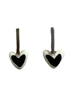 Серёжки-гвоздики Мария Гордеева Сердечки, на планке, керамика, чёрно-белые