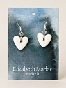 Серьги Elizabeth Madar в форме сердечек с серебряной фурнитурой, керамика, белые, превью фото 2