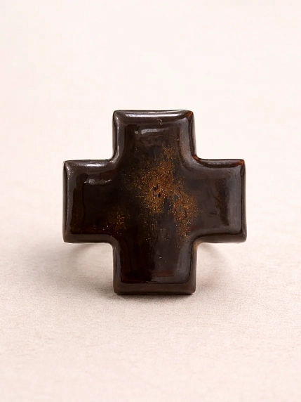 Кольцо ручной работы КерамЕлКа «Крест», черно-коричневое, фарфор, фото 1.