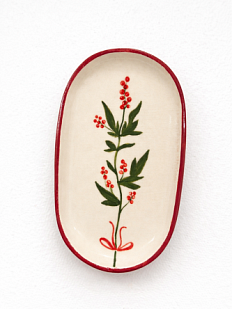 Блюдце ручной работы «Остролист», керамика, 17 см