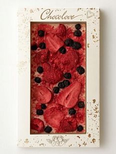 Шоколад белый с клубникой, малиной и черноплодной рябиной