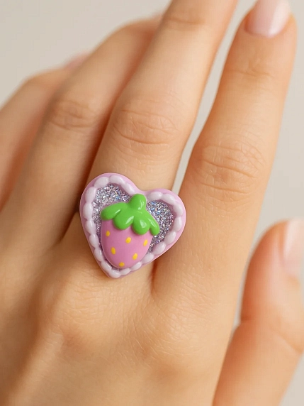Кольцо Радость Рядом «Клубничка» с блестками, незамкнутое, полимерная глина, фото 3.