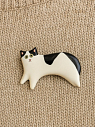 Брошь ручной работы «Лежащий бело-чёрный кот», превью фото 4