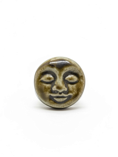 Брошь ручной работы «Лицо малое», чёрно-зеленая, керамика