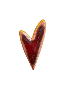 Брошь КерамЕлКа ручной работы «Длинное сердце», бордовая, керамика