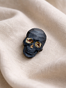 Брошь ручной работы Bulygin «Череп полигональный», фарфор, чёрно-серебристая, превью фото 2