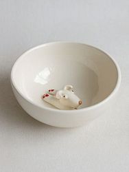 Пиала ручной работы с фигуркой внутри Собачка, белая, керамика, 10,5 см