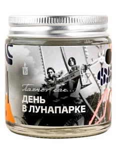 Свеча «Пахнет как день в лунапарке»