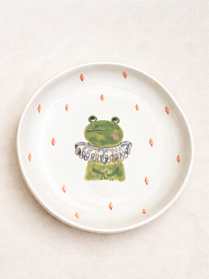 Тарелка ручной работы с бортиком Лягушка в жабо с ромбиками, белая, 17 см