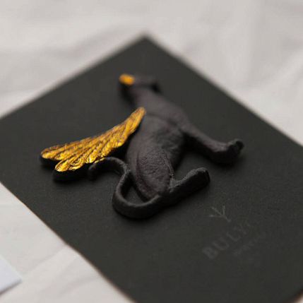 Брошь ручной работы Bulygin «Гепард», фарфор, чёрно-золотистая, фото 3.