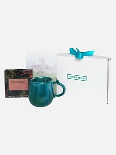 Подарочный набор с кружкой ручной работы и шоколадом