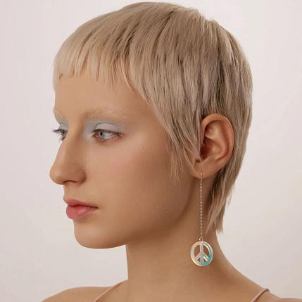 Серьги Monolama «Peace», оргстекло, переработанный пластик, переливающиеся, фото 2.