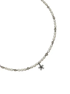 Чокер ручной работы ‭«Crystal» с подвеской-цветочком, белый