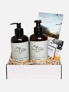 Подарочный набор на 8 марта с натуральной косметикой и шоколадом №2