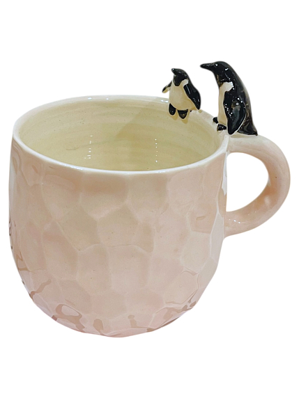 Кружка ручной работы с фигурками «Пингвины», нежно-розовая, керамика, 400 мл, фото 4.