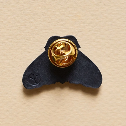 Брошь ручной работы Фарфор Булыгина «Моль», чёрно-серебристая, фото 6.