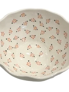 Глубокая тарелка ручной работы Slowday Ceramics в розовый цветочек, полуфарфор