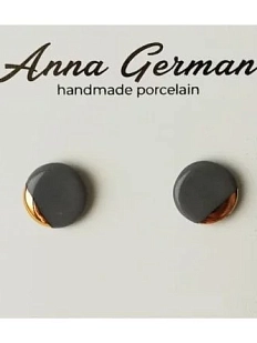 Серьги-гвоздики Анна Герман круглые, фарфор, серо-золотистые