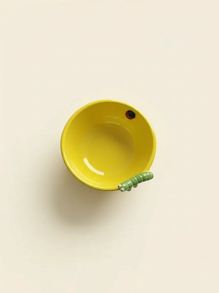 Глубокая тарелка ручной работы Emotion ceramics «Гусеница», желтая, керамика, 15 см, фото 3.