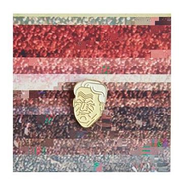 Металлический значок Heart of Moscow «Ельцин» серия 90-е, фото 1.