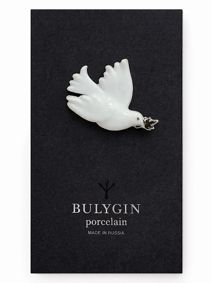 Брошь ручной работы Фарфор Булыгина «Голубка Пикассо», бело-серебристая, фото 1.