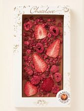 Шоколад молочный с клубникой, малиной и вишней