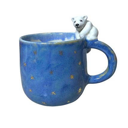 Кружка ручной работы расписная с фигуркой Белый медведь, голубая, керамика, 400 мл, фото 1.