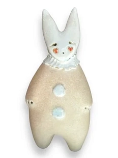 Статуэтка ручной работы «Зайка», керамика, бежевый