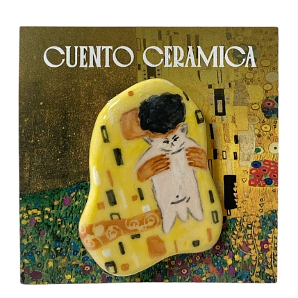 Брошь ручной работы Алиса Меренфельд Котики. Поцелуй, керамика, фото 1.