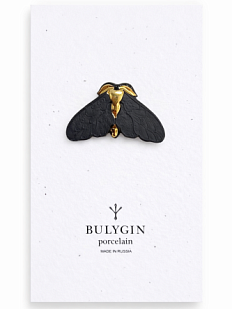 Брошь ручной работы Bulygin «Моль», фарфор, чёрно-золотистая