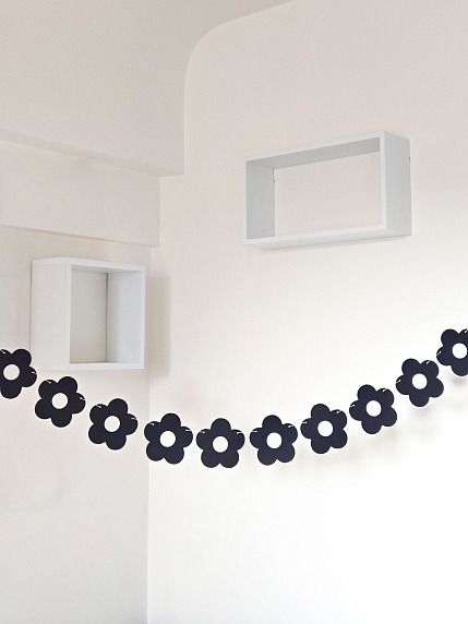 Гирлянда Адастра «Ромашки», черная, картон, 240 г/м², фото 2.