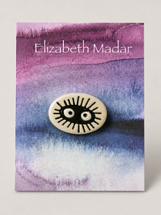 Брошь ручной работы Elizabeth Madar Сусуватари, чёрно-белая, керамика