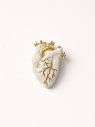 Брошь ручной работы Bulygin «Сердце», фарфор, бело-золотистая, превью фото 3