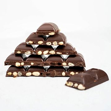 Шоколад Nilambari горький 60% с кедровым орехом, 65 г, фото 4.