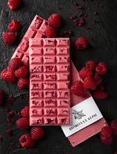 Шоколад Малиновый 100 г