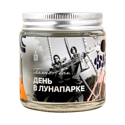 Свеча «Пахнет как день в лунапарке»