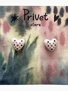 Серьги-гвоздики ручной работы Звер «Сердечко с розовым цветочком и точками», белый, керамика