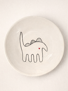Тарелка ручной работы Мария Гордеева Динозаврик, белая, полуфарфор, 17 см