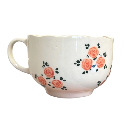 Чашка для чая ручной работы Slowday Ceramics в розовый цветочек «Винтаж», белая, полуфарфор, 600 мл, фото 1.