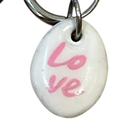 Серьги-конго Радость Рядом с овальной подвеской «Собачка и Love», полимерная глина, белые, фото 2.