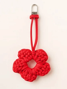 Вязаный обвес брелок «Цветок», красный, 6 см