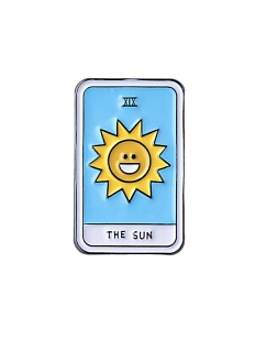 Значок эмалированный «Таро Солнце»