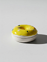 Круглая шкатулка ручной работы в виде пончика, жёлтая, керамика, 9 см, превью фото 1