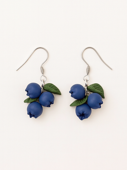 Серьги «Голубика с листиком», полимерная глина, фото 1.