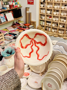 Глубокая тарелка ручной работы Yellowscoop «Бантик», керамика, 18 см